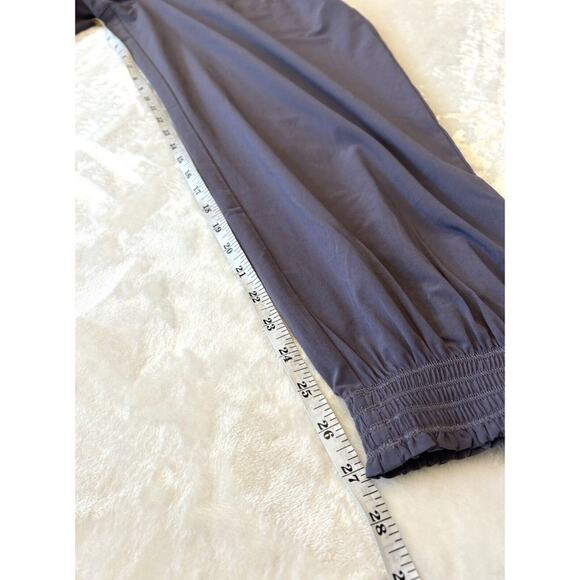 Athleta Aliso Jogger Women's Size 6 Gray Pants Comfy Lightweight Activewear - Picture 5 of 9